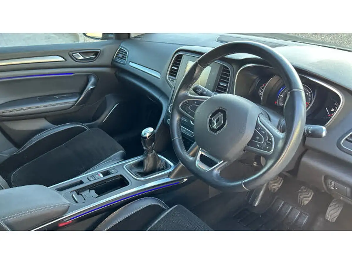 2017-renault-megane-16dci-dynamique-s-nav-sport-tourer-big-10