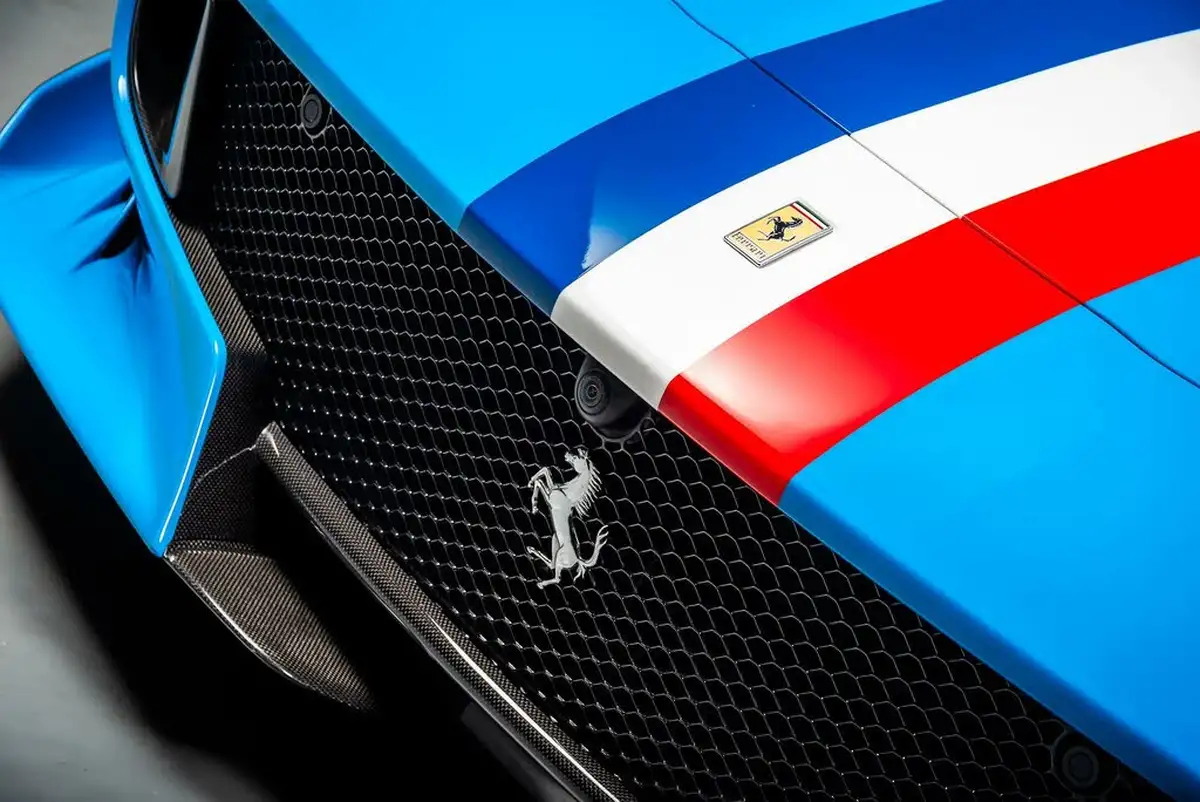 2017-ferrari-f12berlinetta-62-big-21
