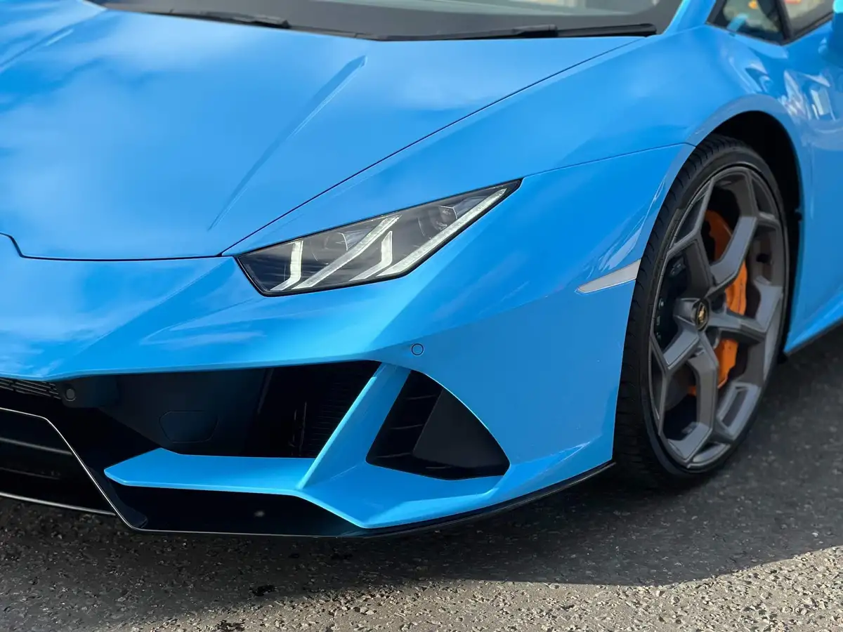 2023-lamborghini-huracan-52-evo-big-38