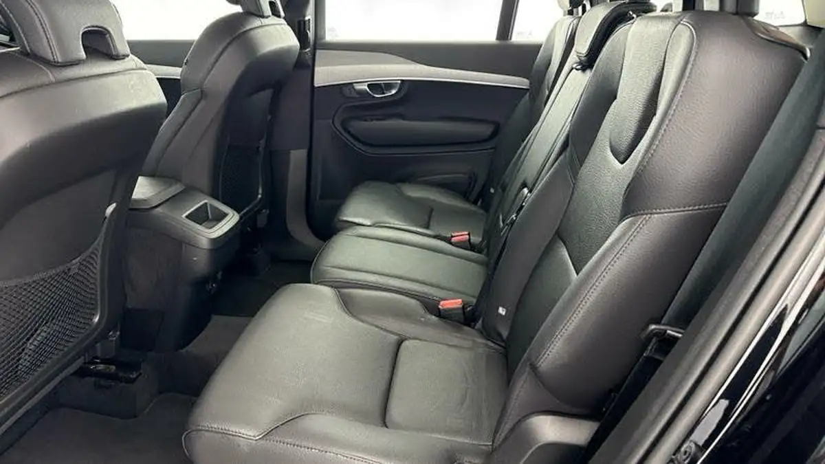 2022-volvo-xc90-20-b5-momentum-big-34