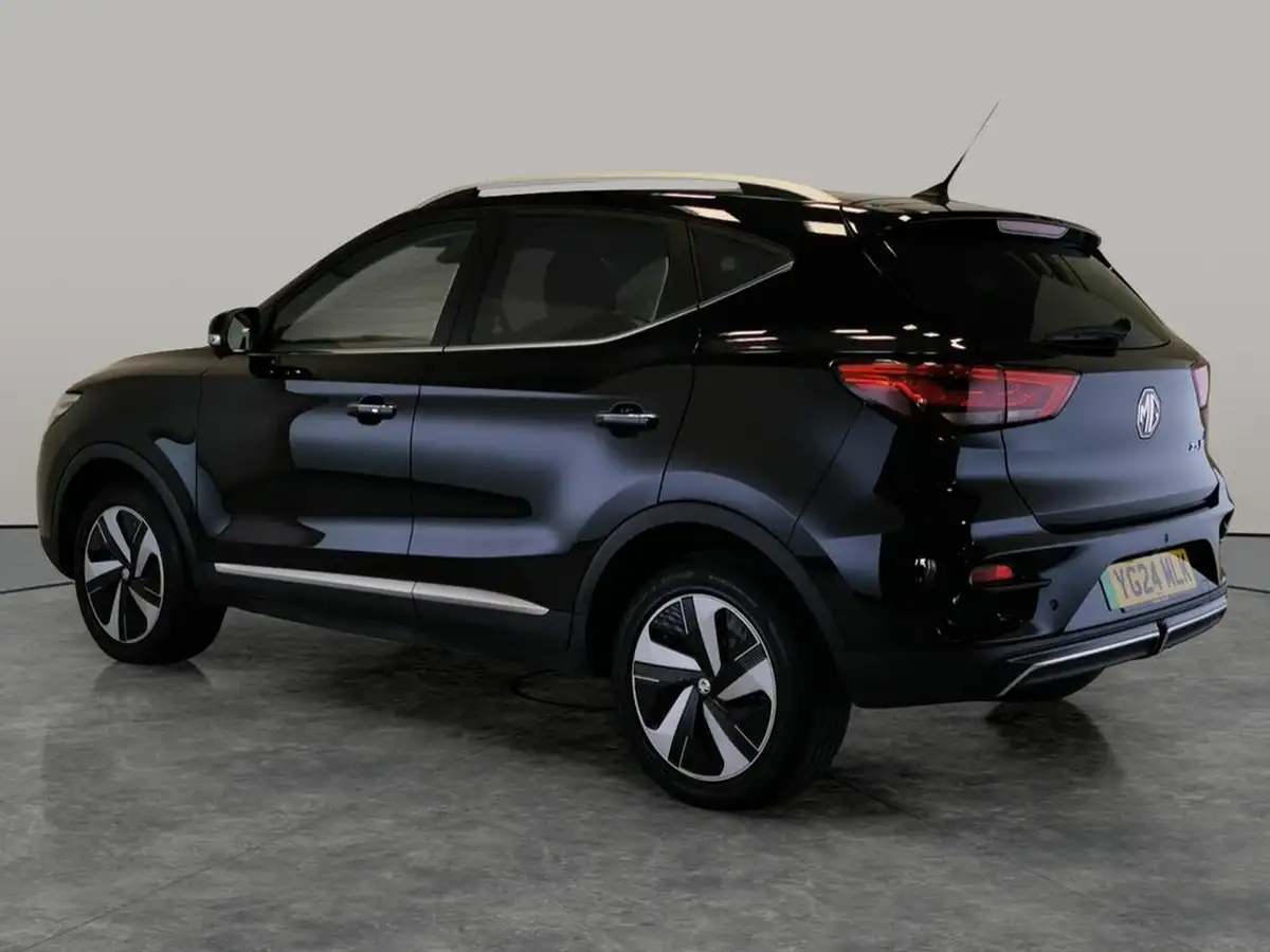 2024-mg-zs-suv-e-trophy-connect-ev-156ps-long-range-big-11