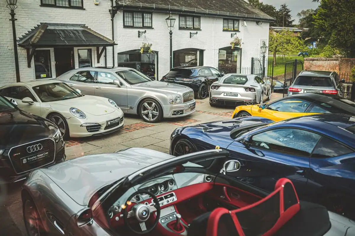 2014-jaguar-f-type-50-r-coupe-big-31