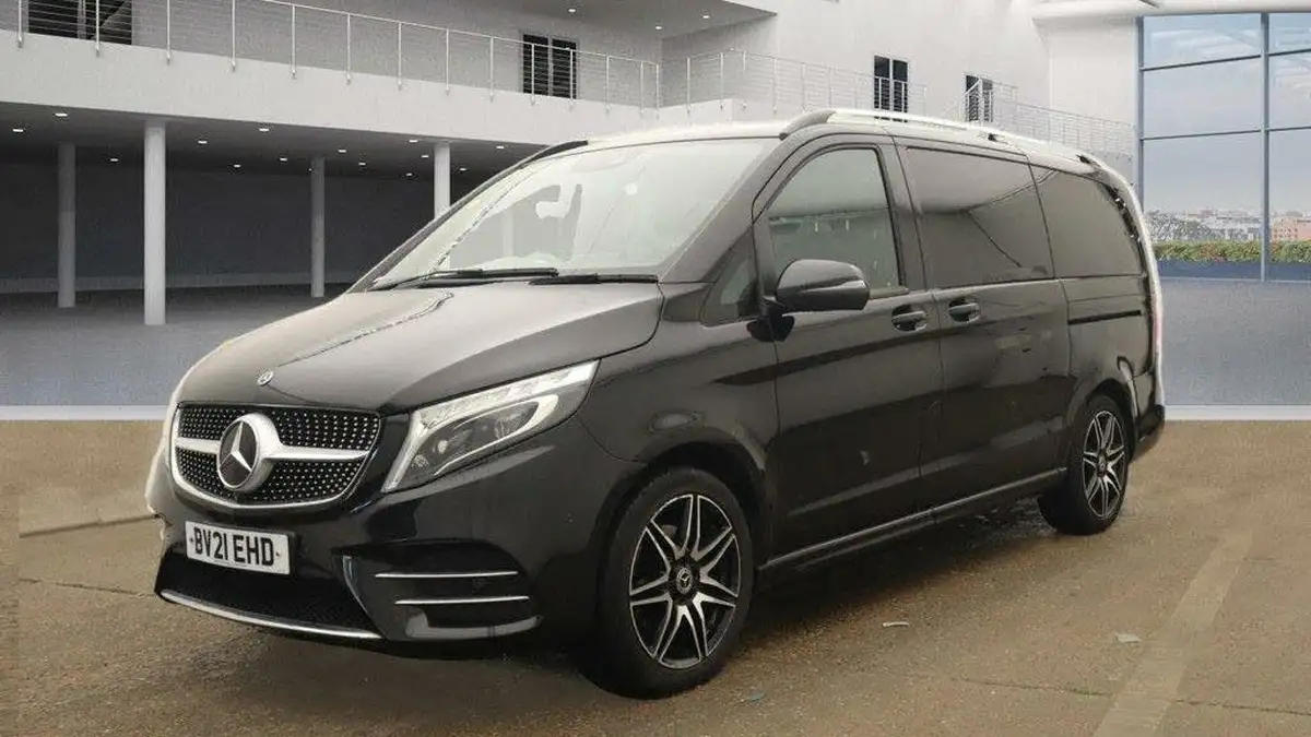 2021-mercedes-benz-v-class-20d-v300d-amg-line-long-239ps-big-5