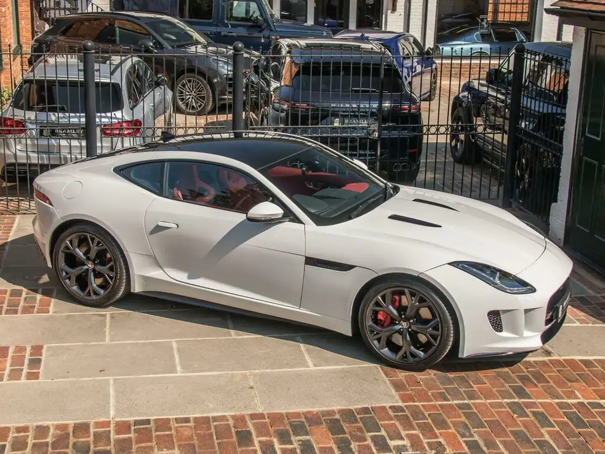 2014-jaguar-f-type-50-r-coupe-big-7