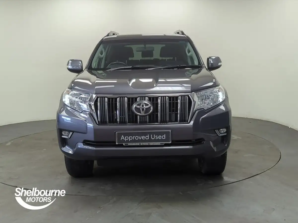 2021-toyota-land-cruiser-28d-4d-active-5st-3d-big-9