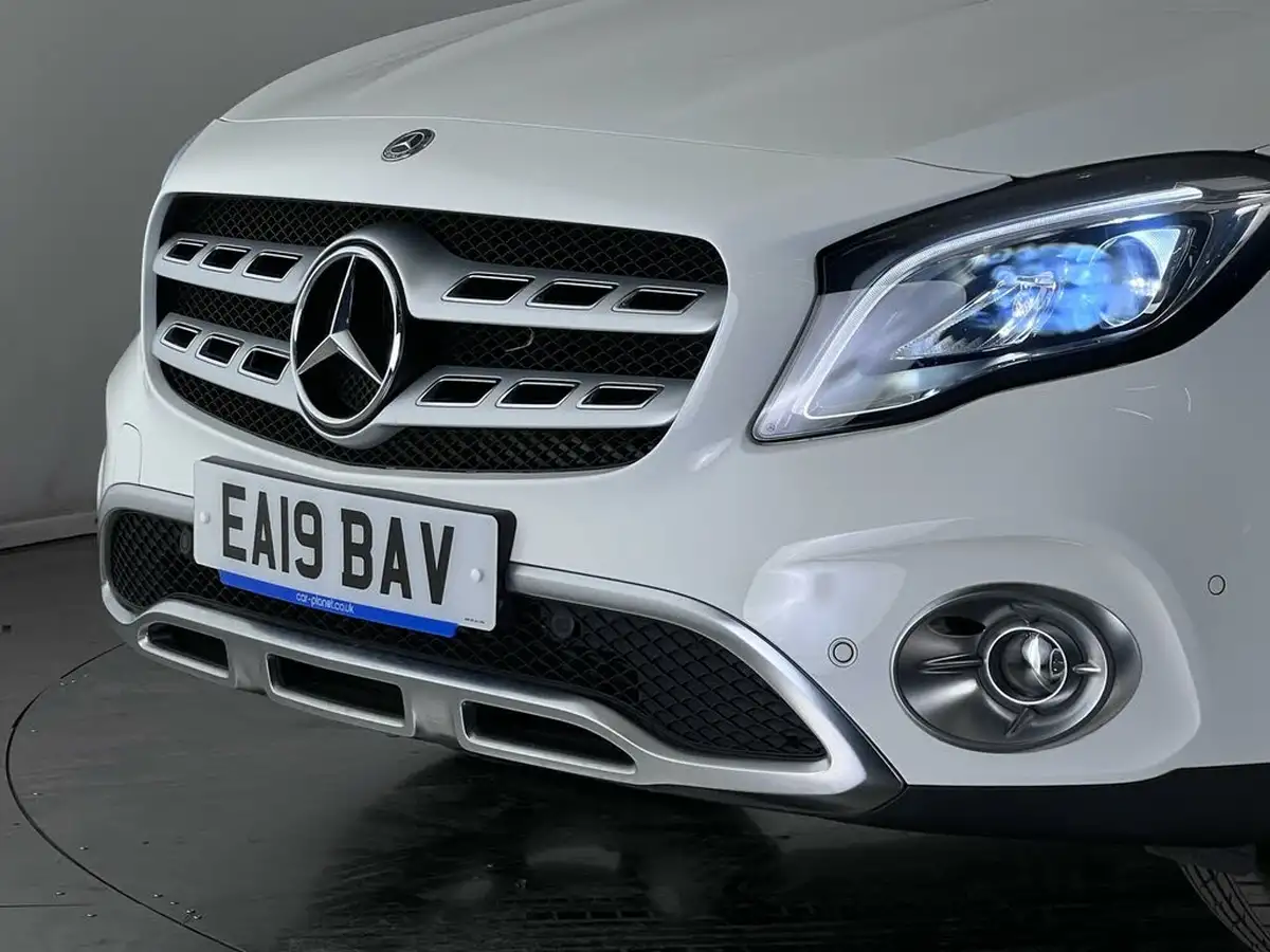 2019-mercedes-benz-gla-class-16-gla-200-sport-premium-plusss-7g-dct-big-42