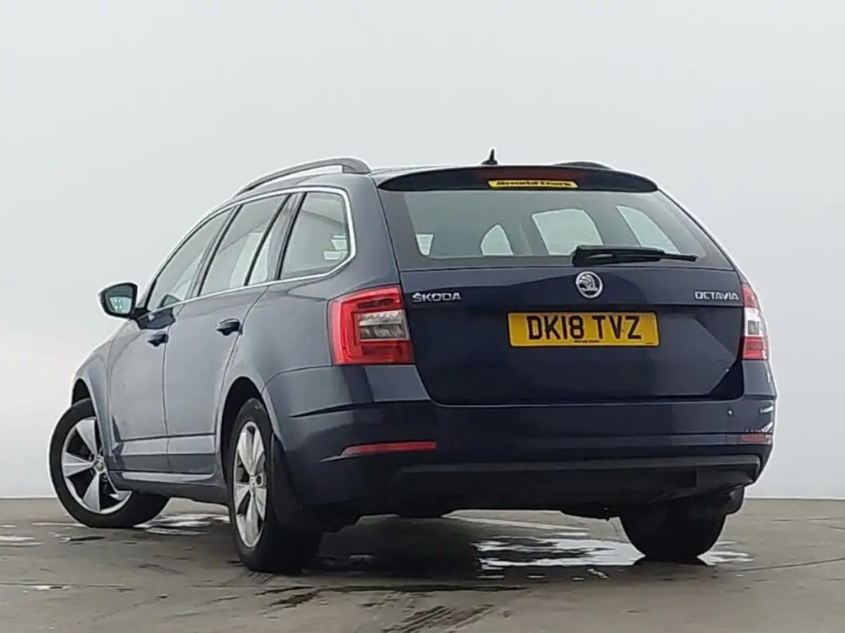 2018-skoda-octavia-10-tsi-se-technology-estate-dsg-big-1