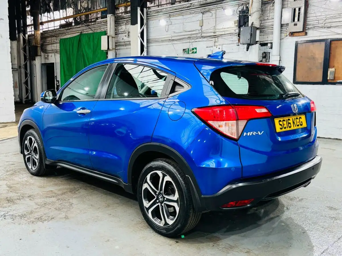 2016-honda-hr-v-16-i-dtec-se-navi-big-6