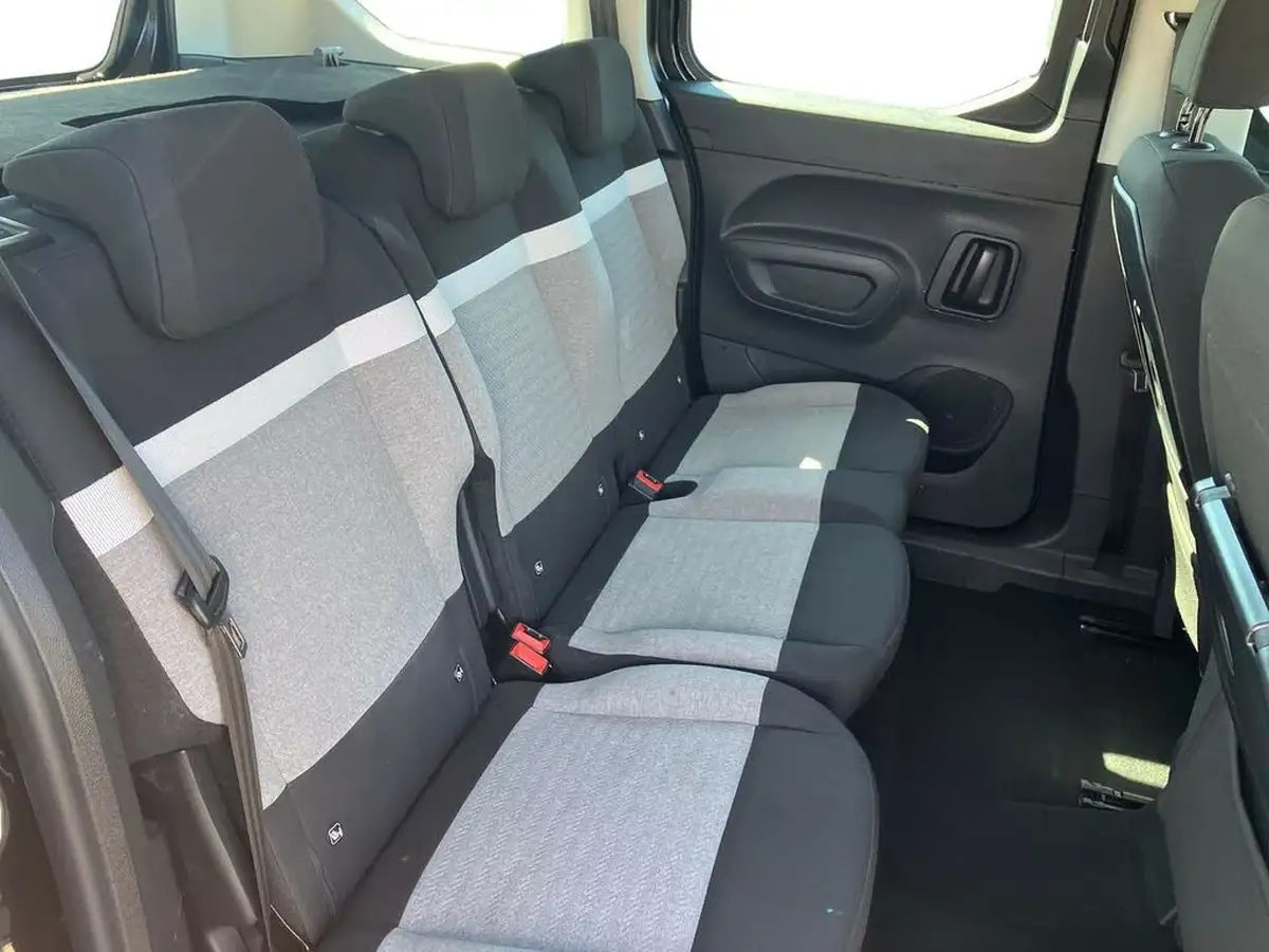 2024-citroen-berlingo-e-plus-m-size-big-21