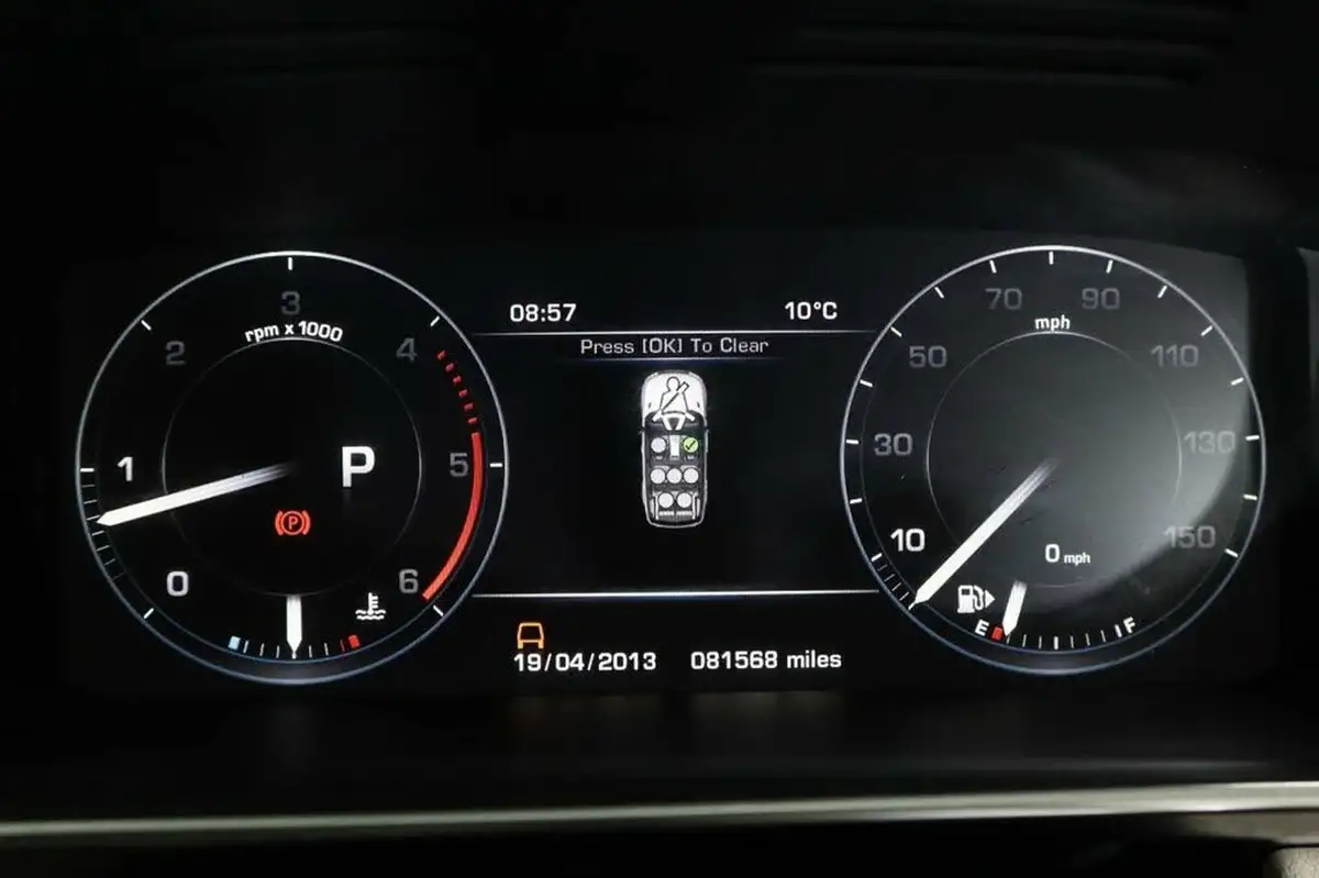 2014-land-rover-range-rover-sport-30-sd-v6-hse-dynamic-big-18