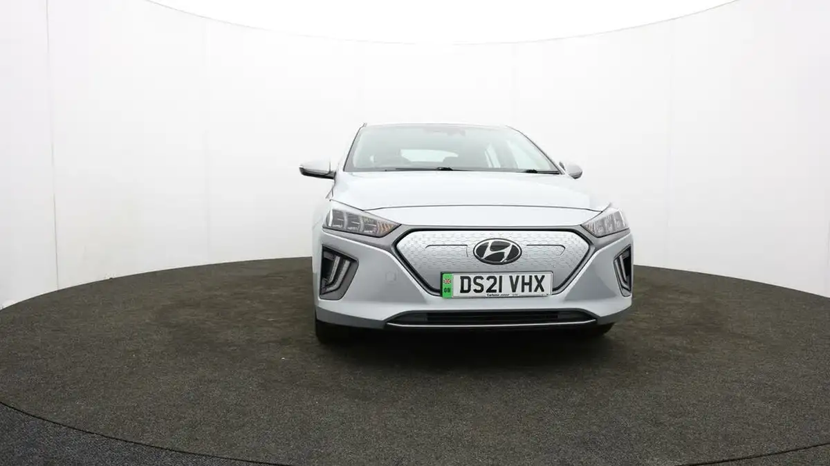 2021-hyundai-ioniq-e-premium-electric-100kw-big-52