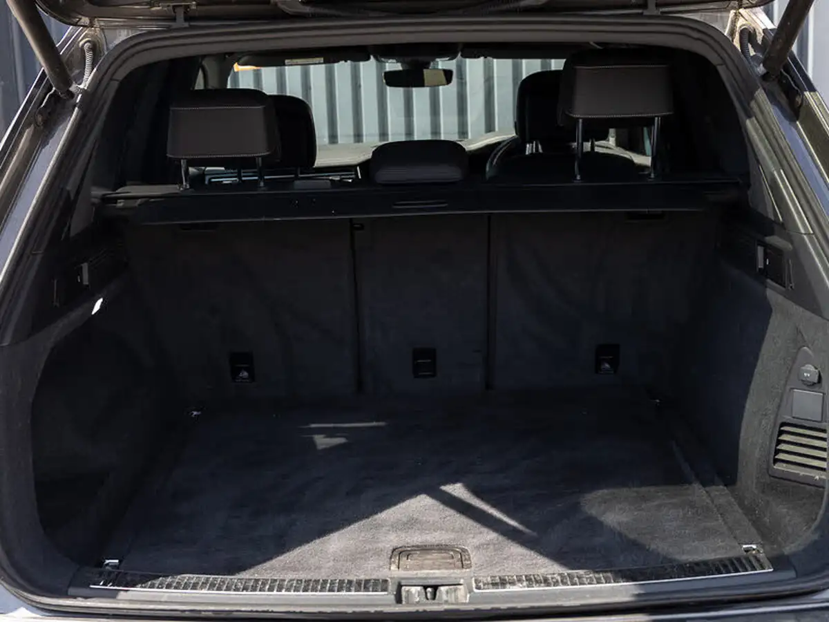 2019-volkswagen-touareg-30tdi-r-line-tech-286ps-big-18