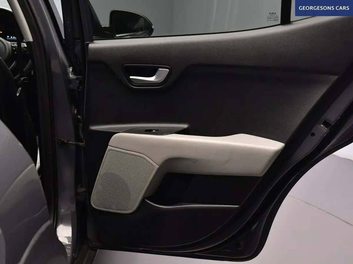 2022-kia-stonic-10-t-gdi-connect-dct-big-20