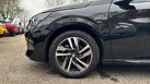 2023-peugeot-208-12-puretech-allure-premium-130ps-eat8-small-16