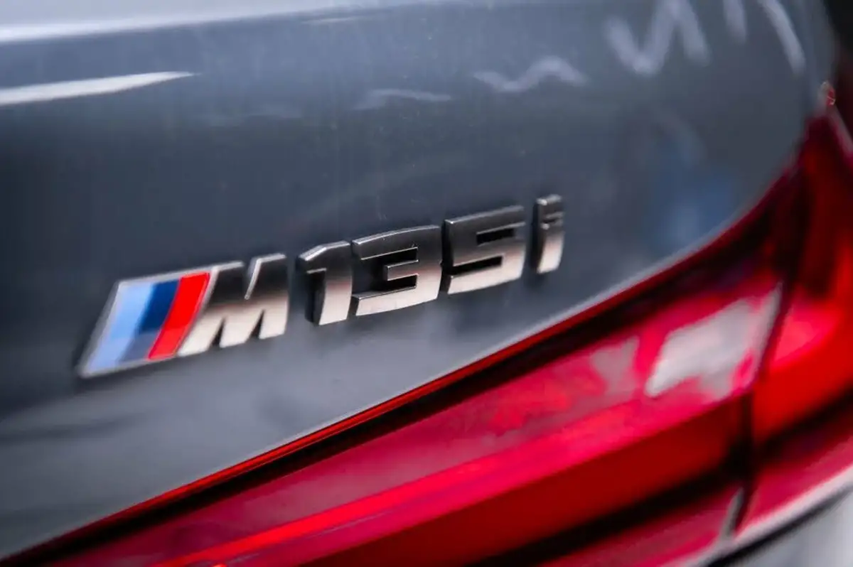 2024-bmw-1-series-20-m135i-xdrive-big-38