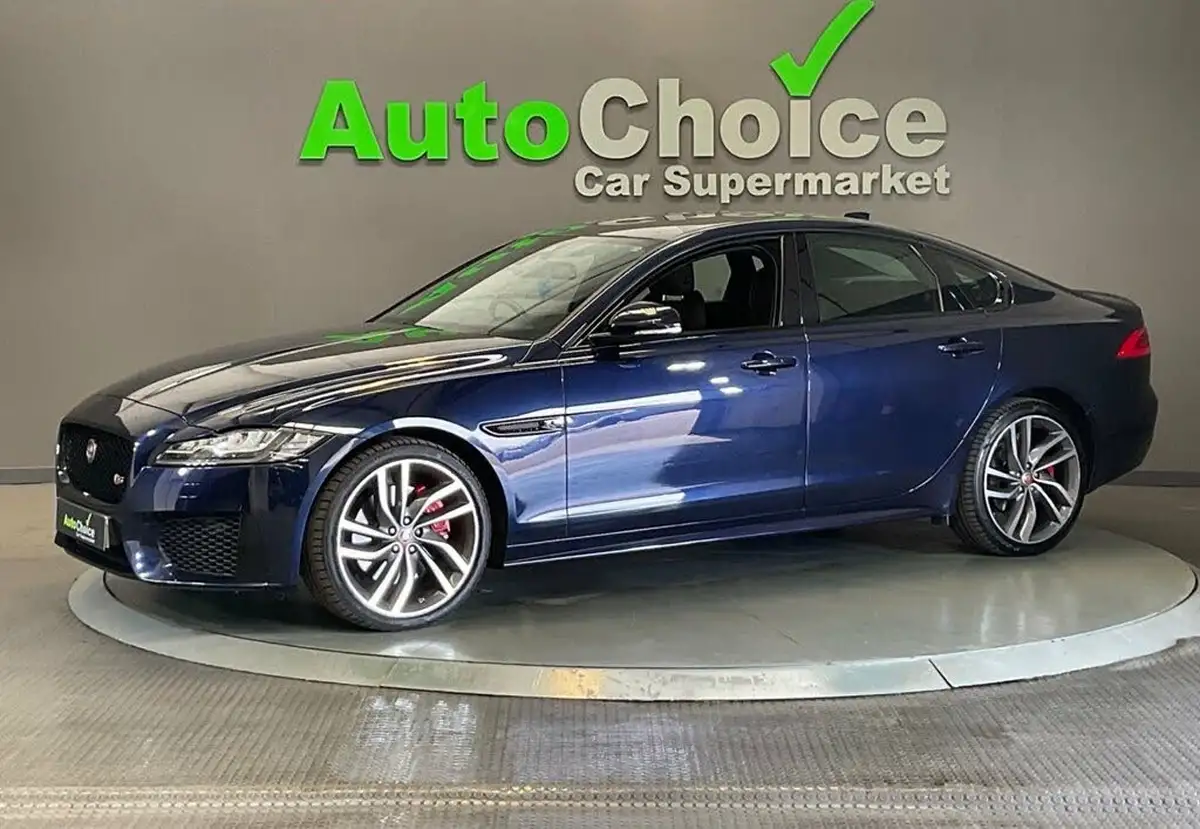 2017-jaguar-xf-30td-saloon-4d-big-8