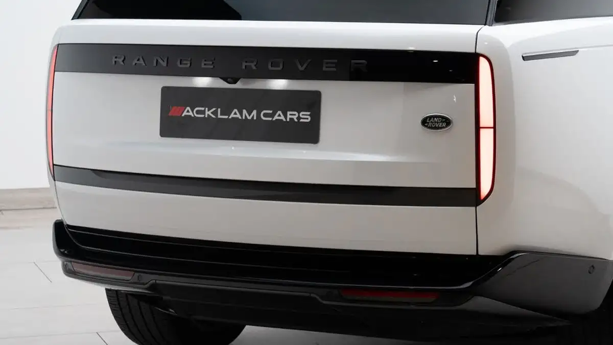 2023-land-rover-range-rover-30-d350-se-big-7