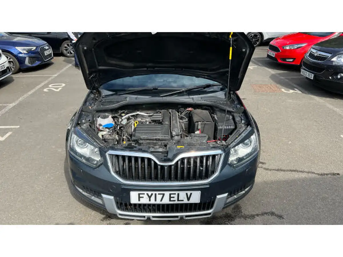 2017-skoda-yeti-outdoor-12-tsi-se-l-drive-dsg-big-7