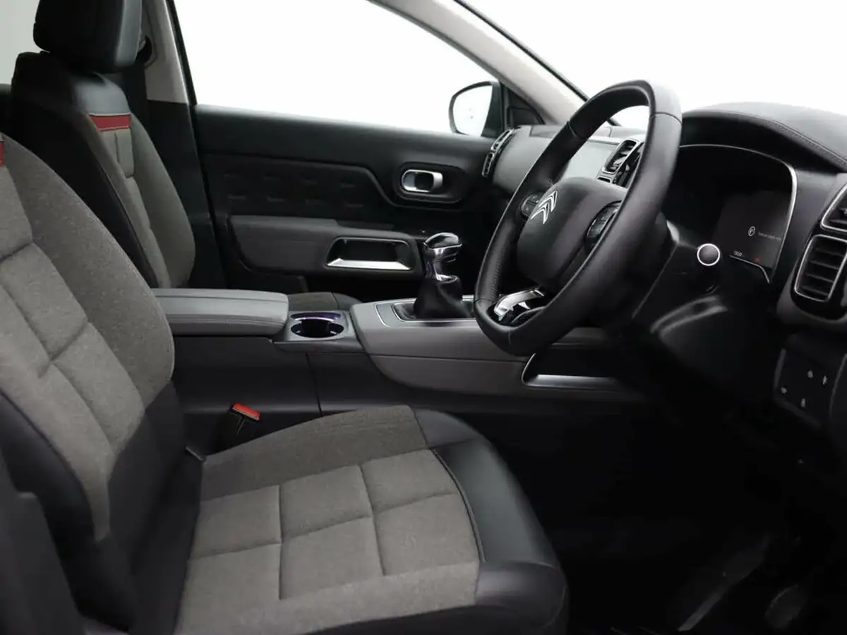 2021-citroen-c5-aircross-12-puretech-shine-big-30