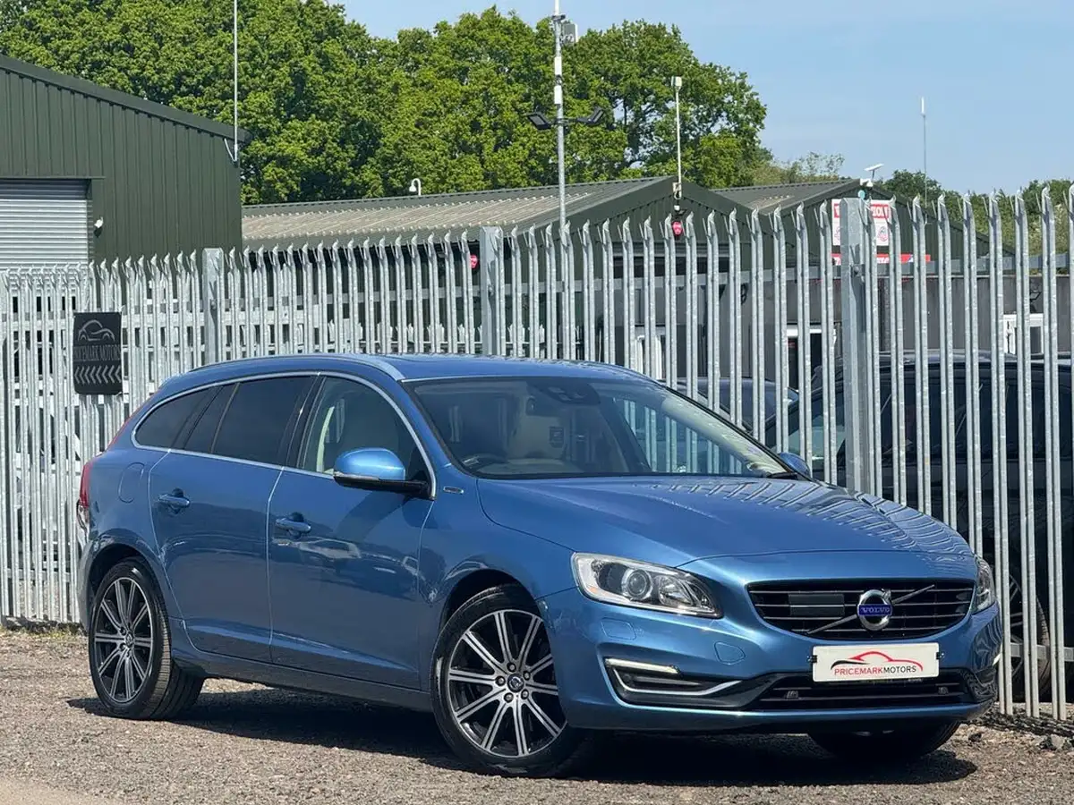 2014-volvo-v60-24td-d6-hybrid-big-48
