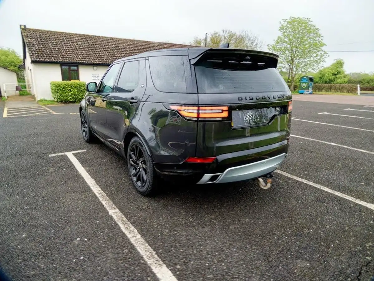 2018-land-rover-discovery-30td6-hse-luxury-big-18