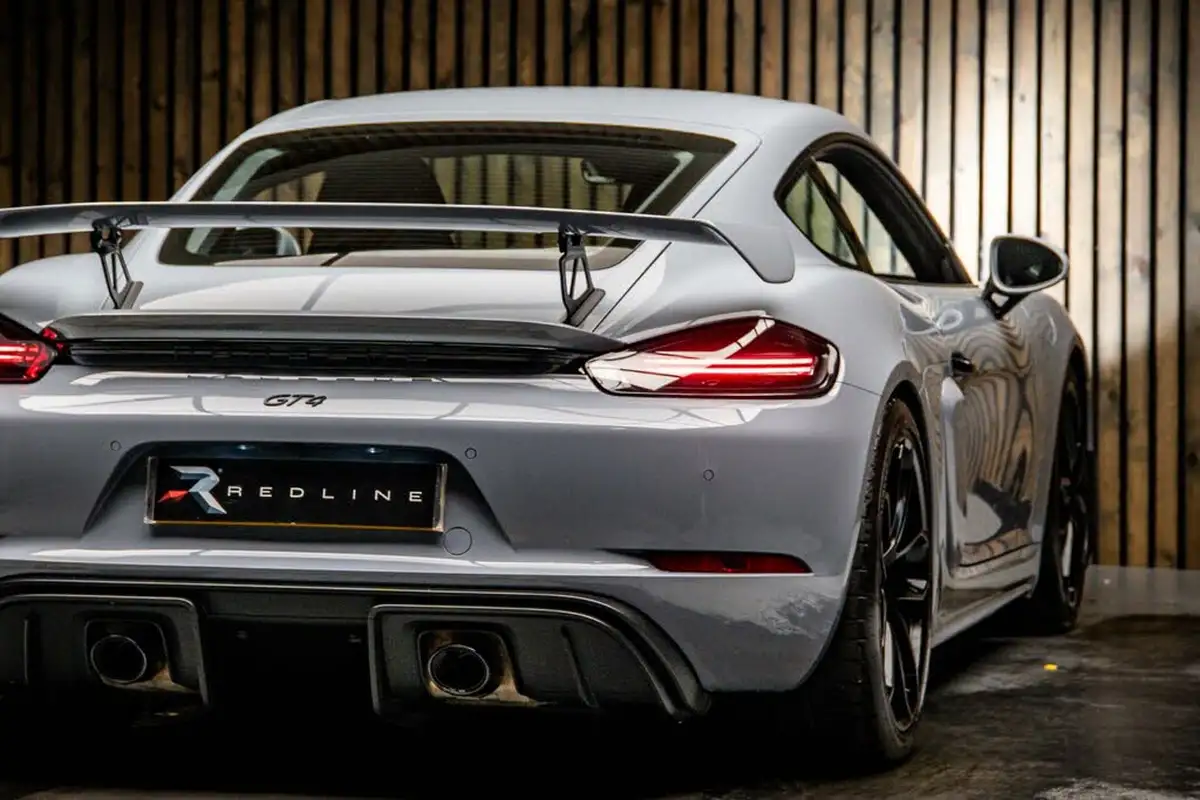 2023-porsche-cayman-718-40-cayman-gt4-pdk-big-20