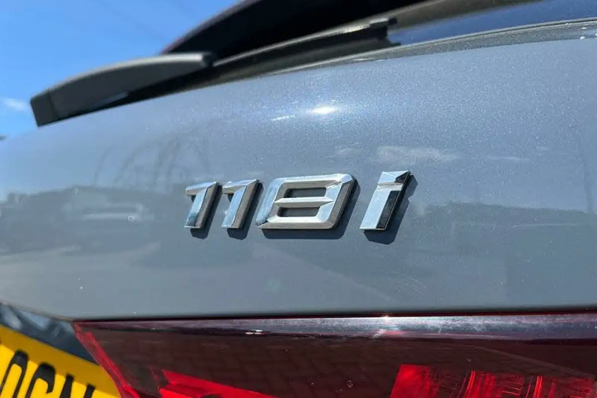 2020-bmw-1-series-15-118i-m-sport-138bhp-dct-big-38