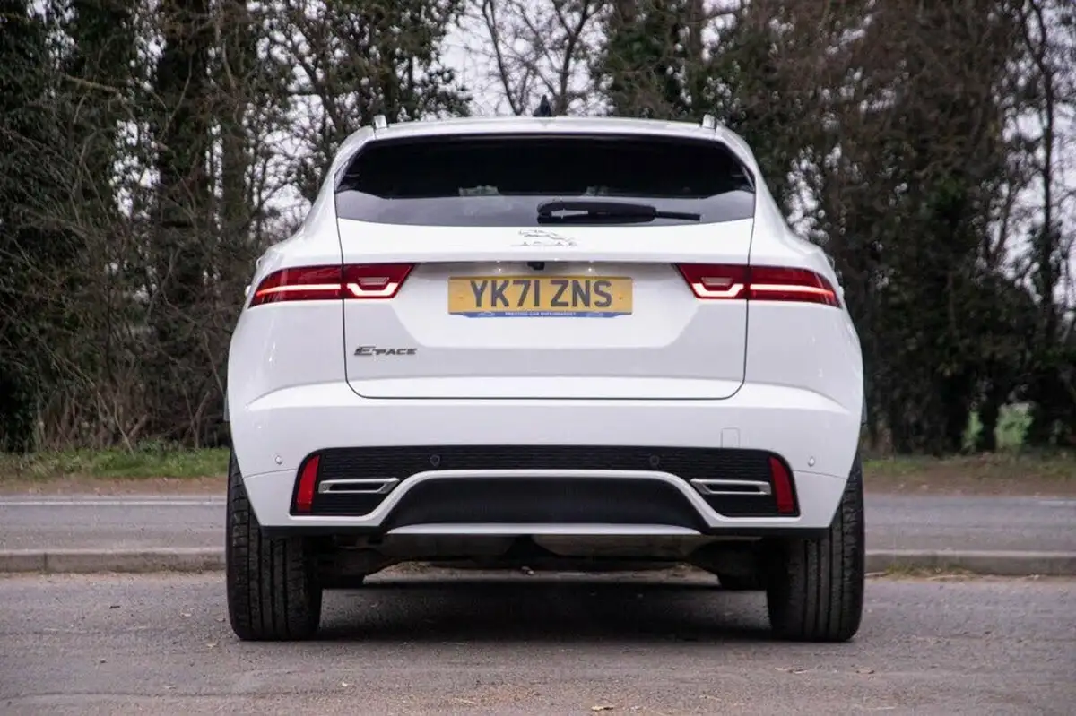 2021-jaguar-e-pace-20-d165-r-dynamic-se-big-4