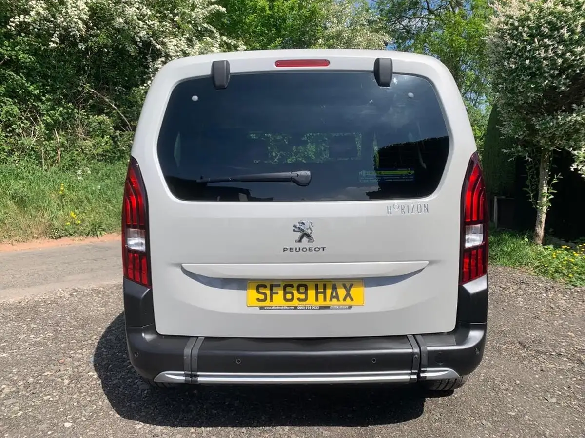 2019-peugeot-rifter-15-bluehdi-allure-100bhp-standard-big-5