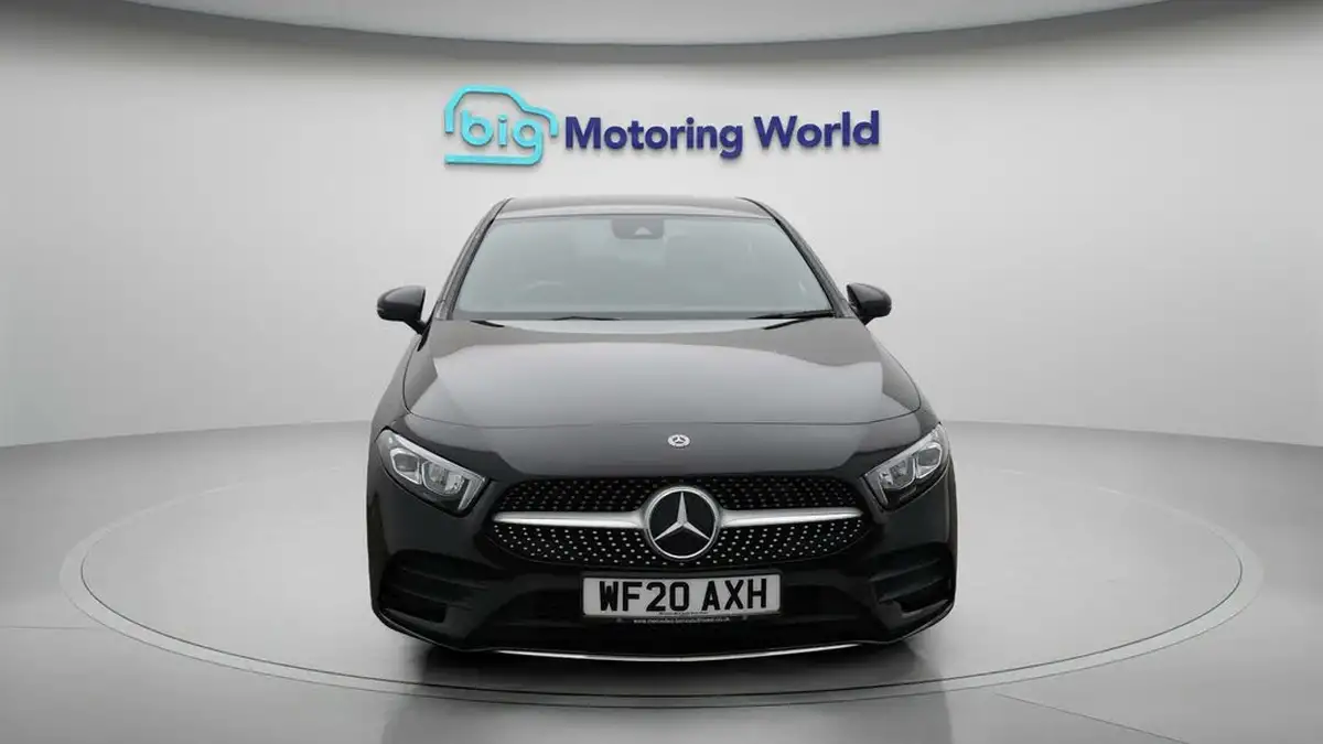 2020-mercedes-benz-a-class-13-a200-amg-line-executive-hatchback-5d-big-2