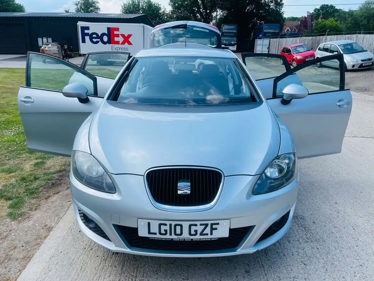 2010-seat-leon-19td-s-emocion-big-13