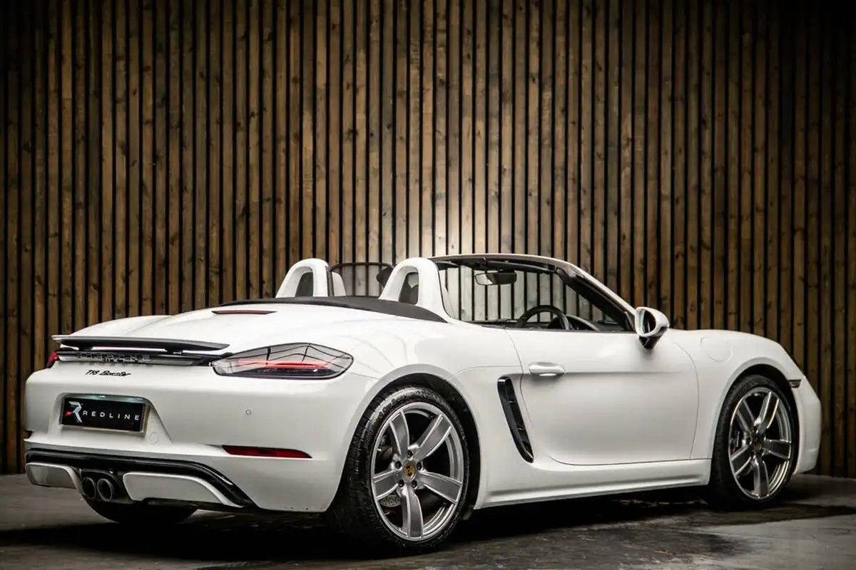 2020-porsche-boxster-718-20-boxster-pdk-big-3