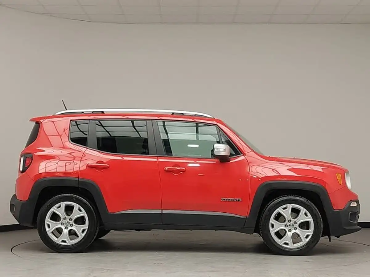 2016-jeep-renegade-16-multijet-ii-limited-ss-big-3