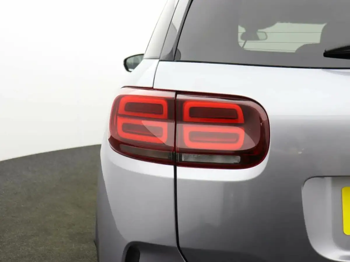 2021-citroen-c5-aircross-12-puretech-shine-big-46