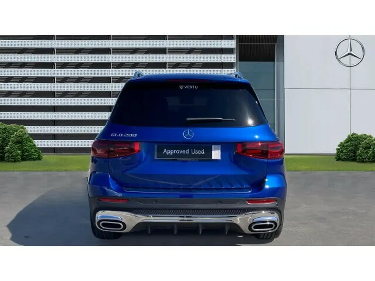 2024-mercedes-benz-glb-class-13-glb200-amg-line-executive-big-5