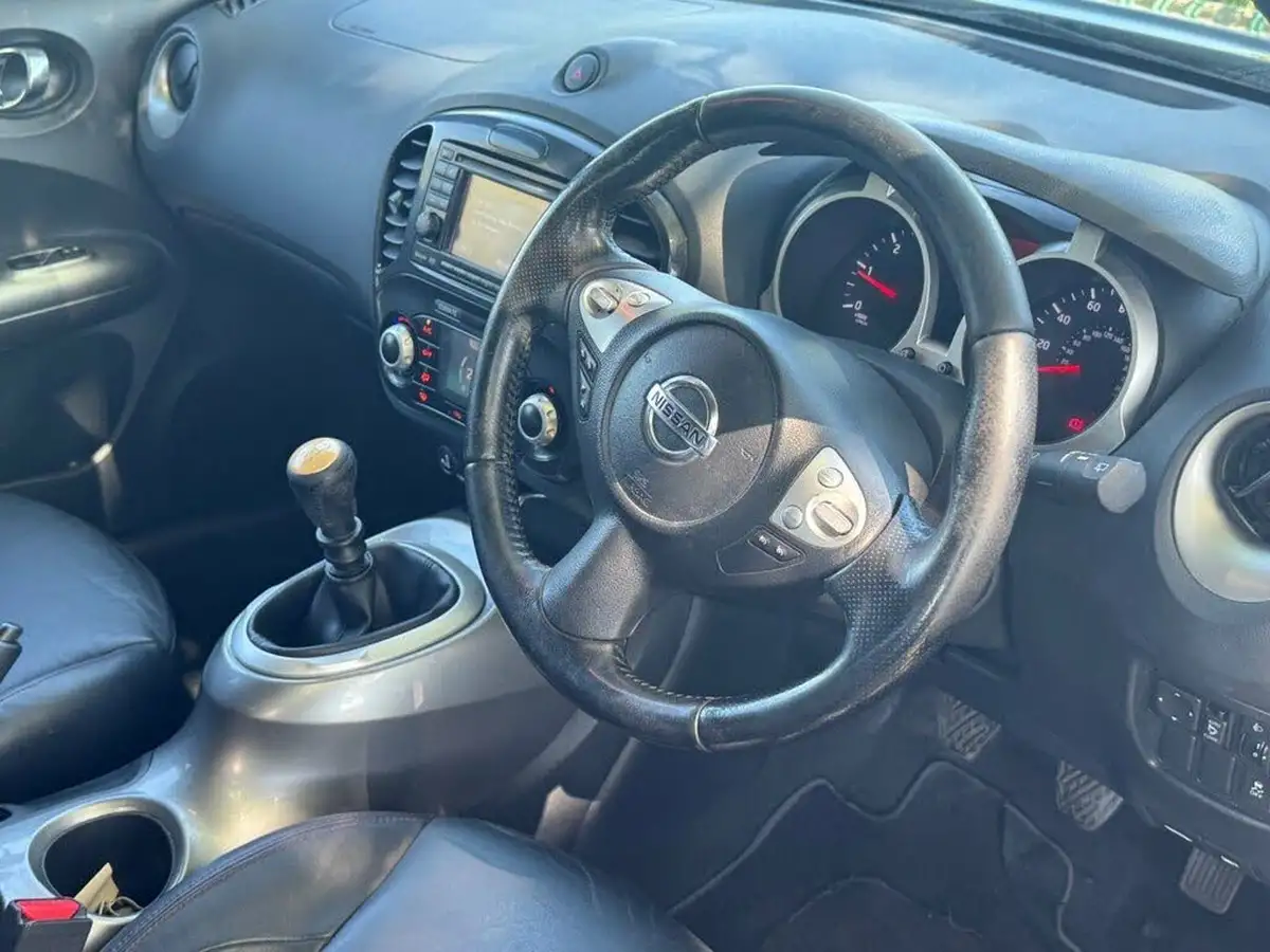 2012-nissan-juke-15td-tekna-big-40