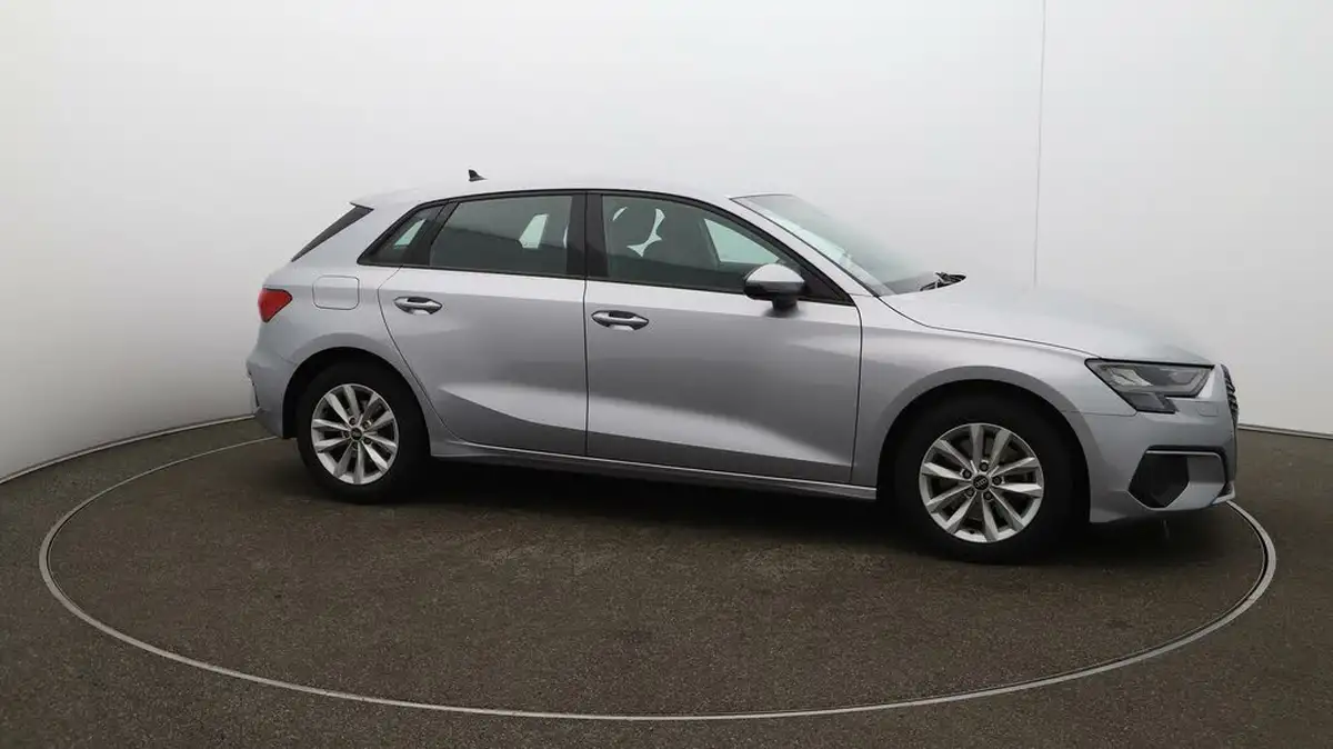 2021-audi-a3-15-35-tfsi-technik-s-tronic-big-45