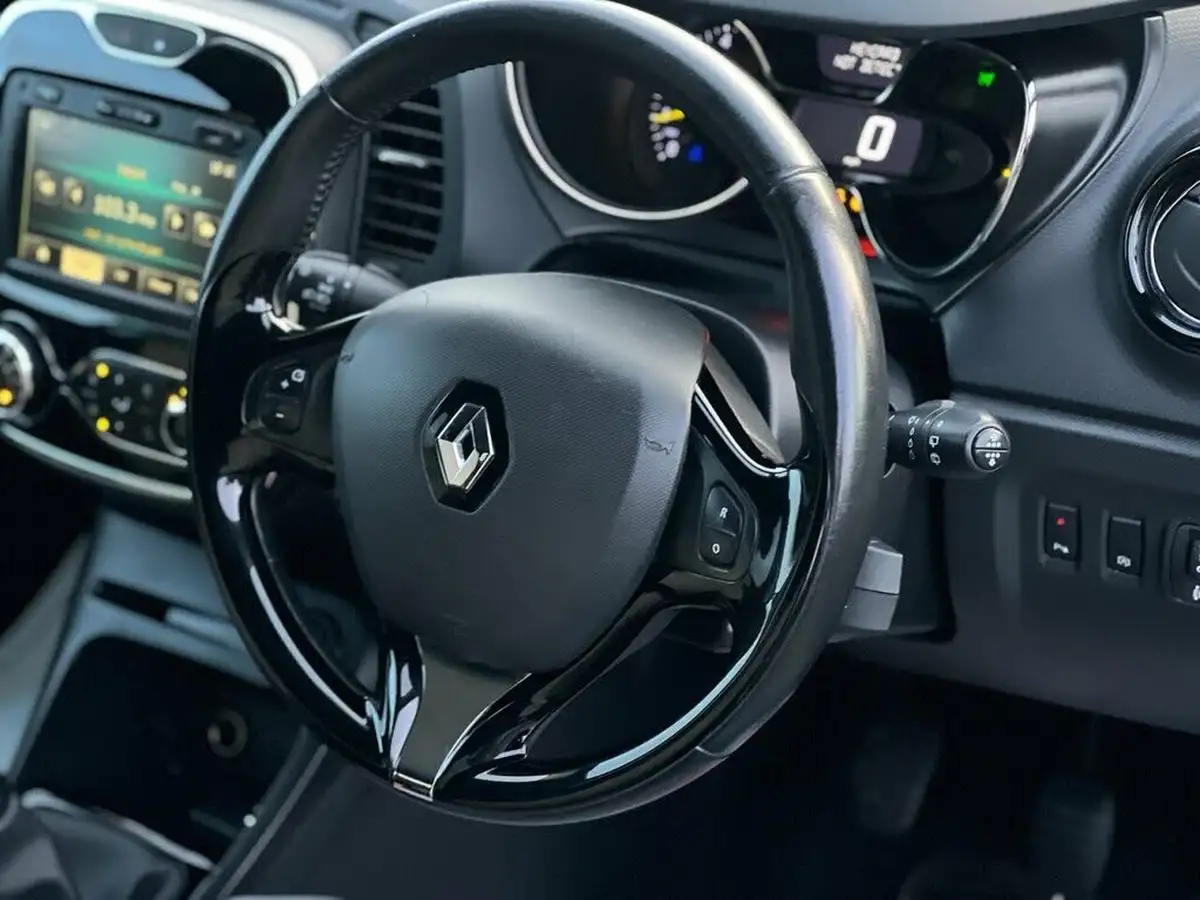 2014-renault-captur-15dci-dynamique-s-90bhp-ss-big-7