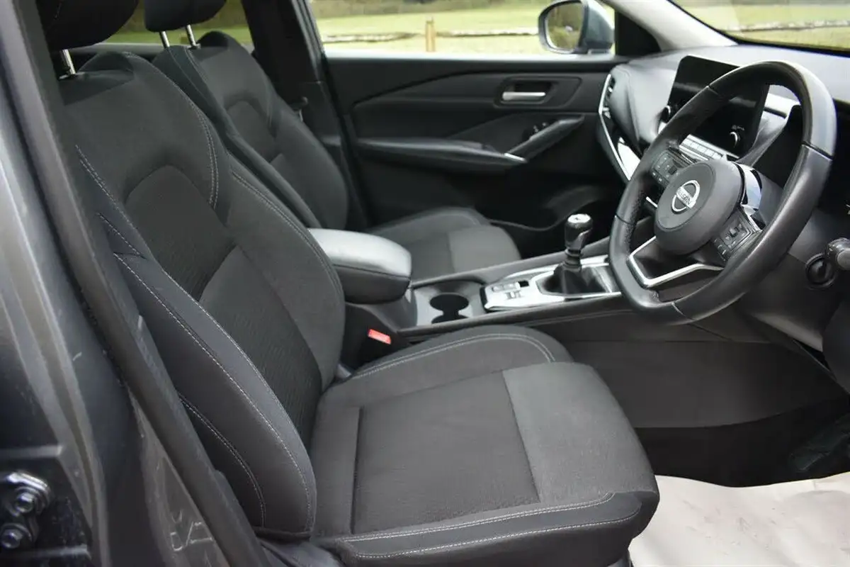 2021-nissan-qashqai-13-dig-t-n-connecta-140ps-big-8