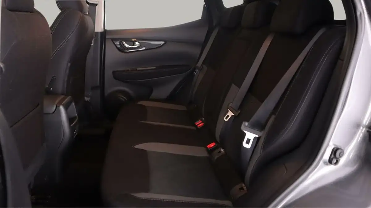 2020-nissan-qashqai-13-dig-t-n-connecta-140ps-big-16