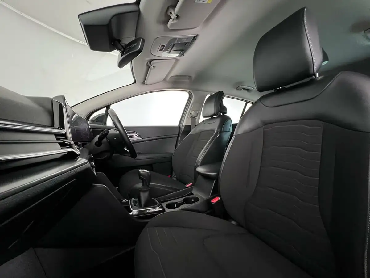2023-kia-sportage-16-t-gdi-3-148bhp-big-17