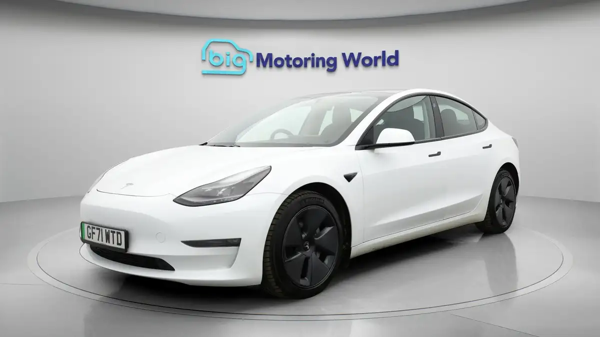 2021-tesla-model-3-e-long-range-awd-big-2