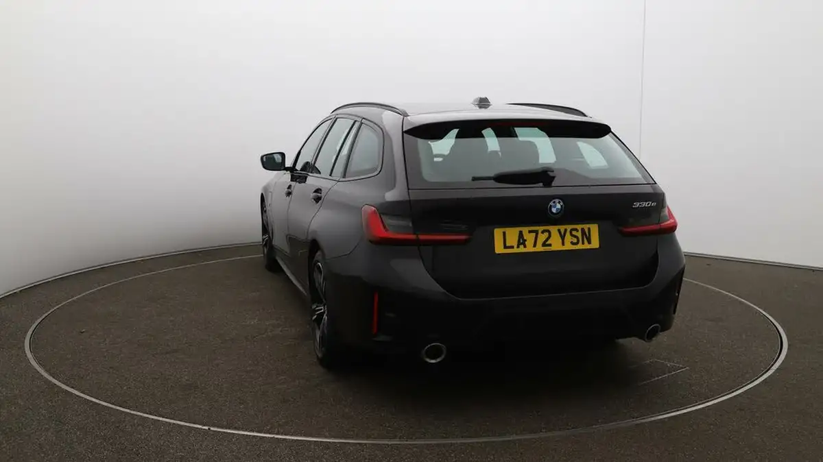 2022-bmw-3-series-20-330e-m-sport-touring-5d-big-58
