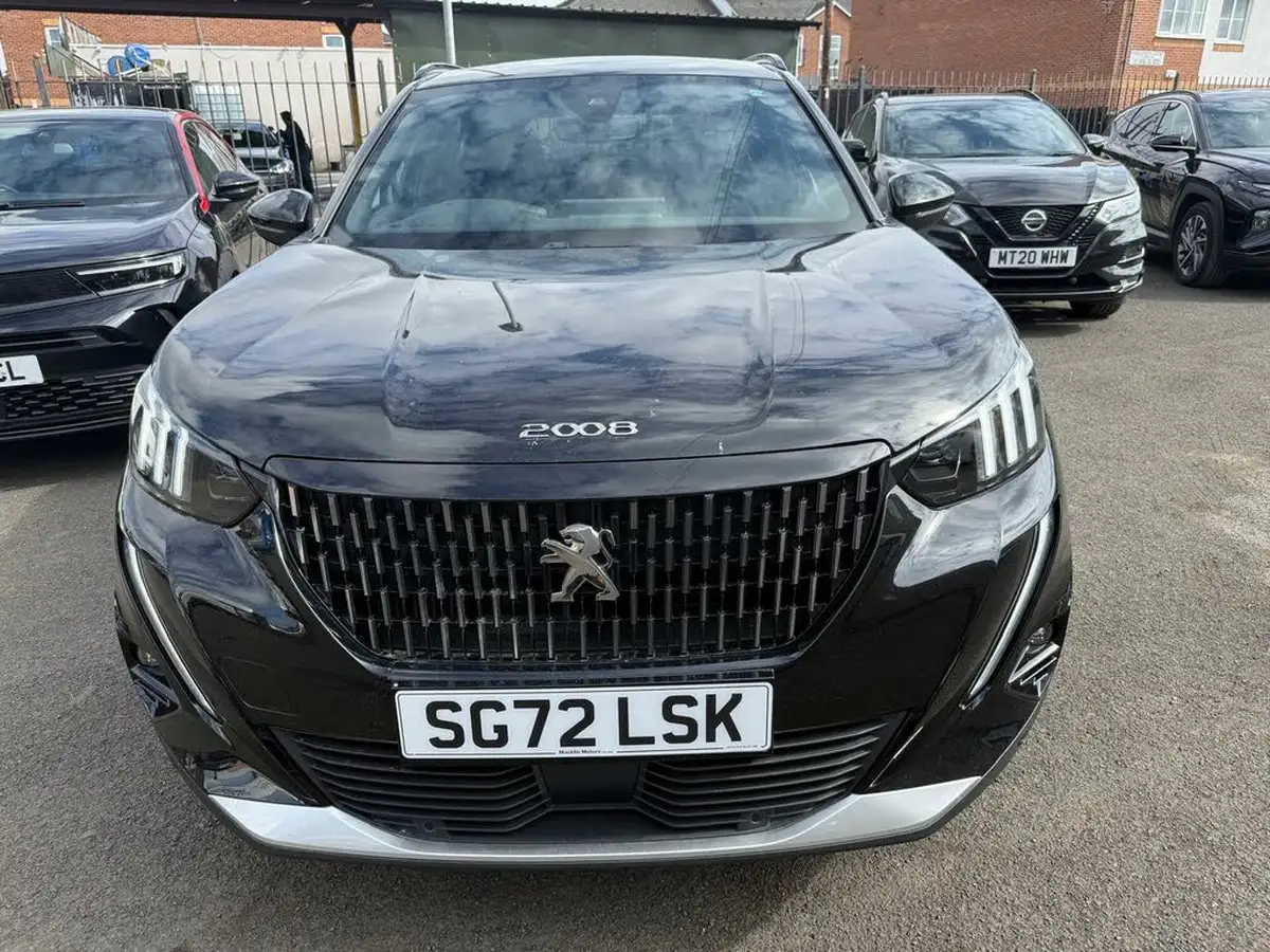 2022-peugeot-2008-suv-12-puretech-gt-eat8-big-1