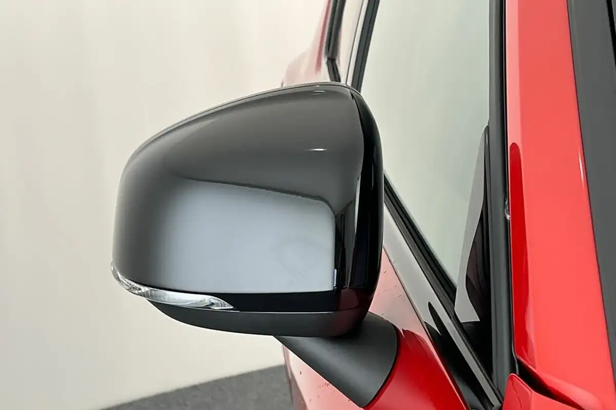 2024-volvo-xc40-20-b3-plus-big-18