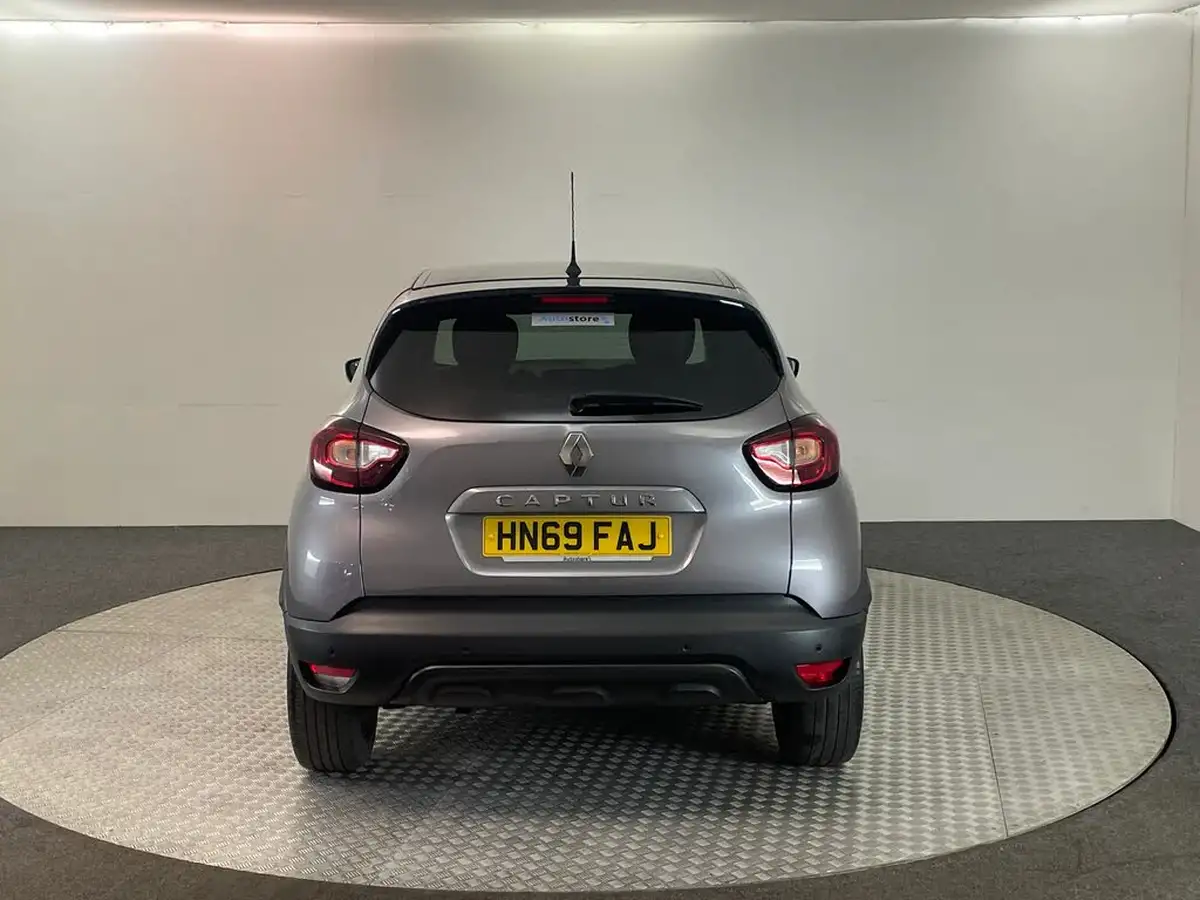 2019-renault-captur-09-tce-iconic-big-5