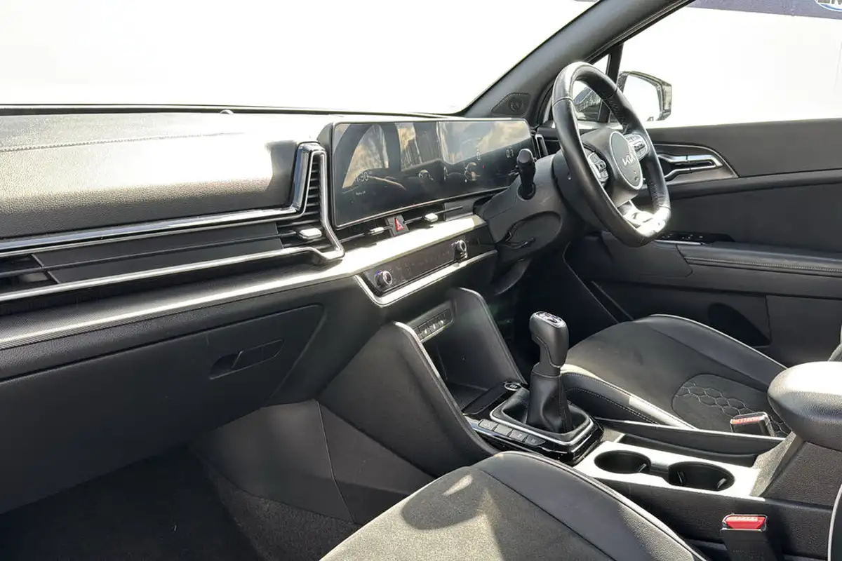 2023-kia-sportage-16-t-gdi-gt-line-148bhp-big-9