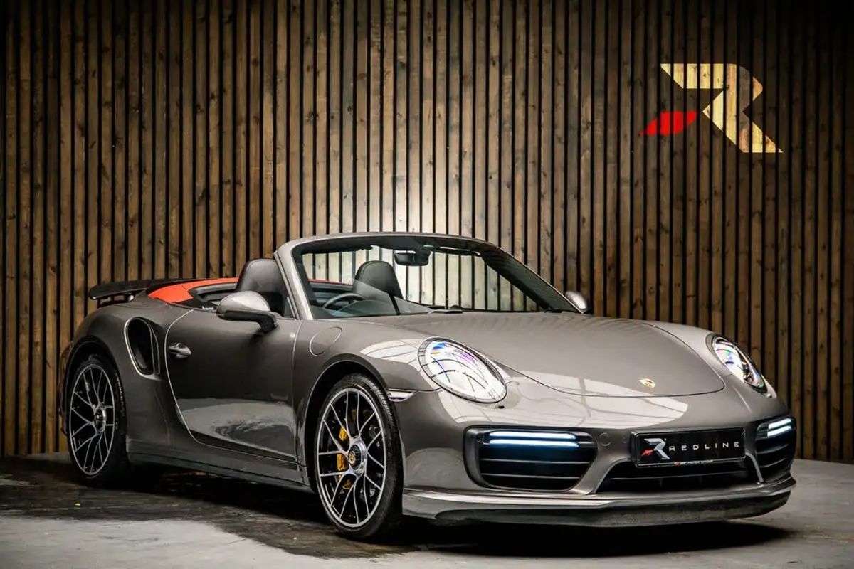 2017-porsche-911-38-turbo-s-cabriolet-big-0