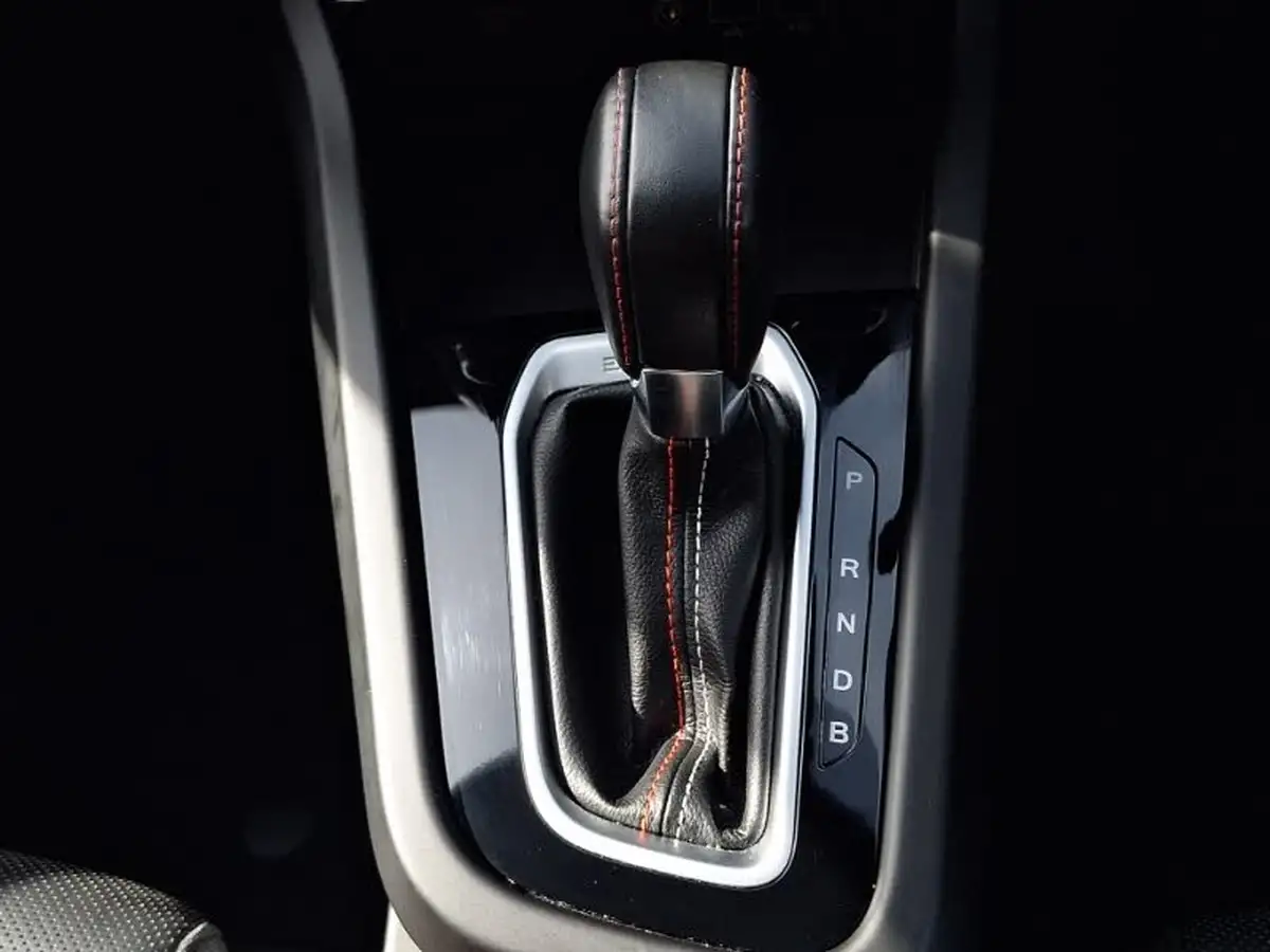 2022-renault-arkana-16-rs-line-big-14