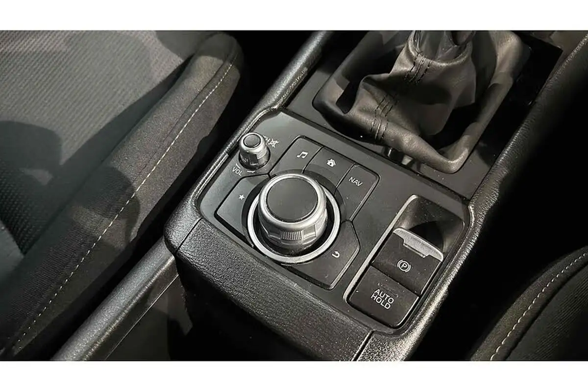 2019-mazda-cx-3-20-se-l-nav-big-38